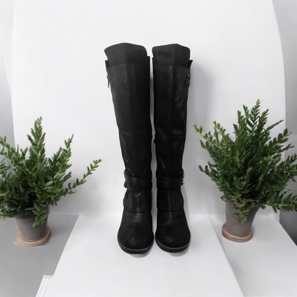 Carlos Santana Leather closed toes knee high boots Black Size 6 Womens - Picture 2 of 7